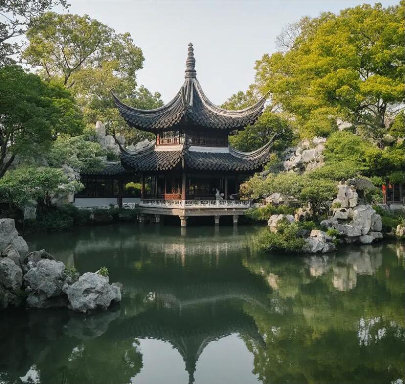 张湾区雪青餐饮有限公司